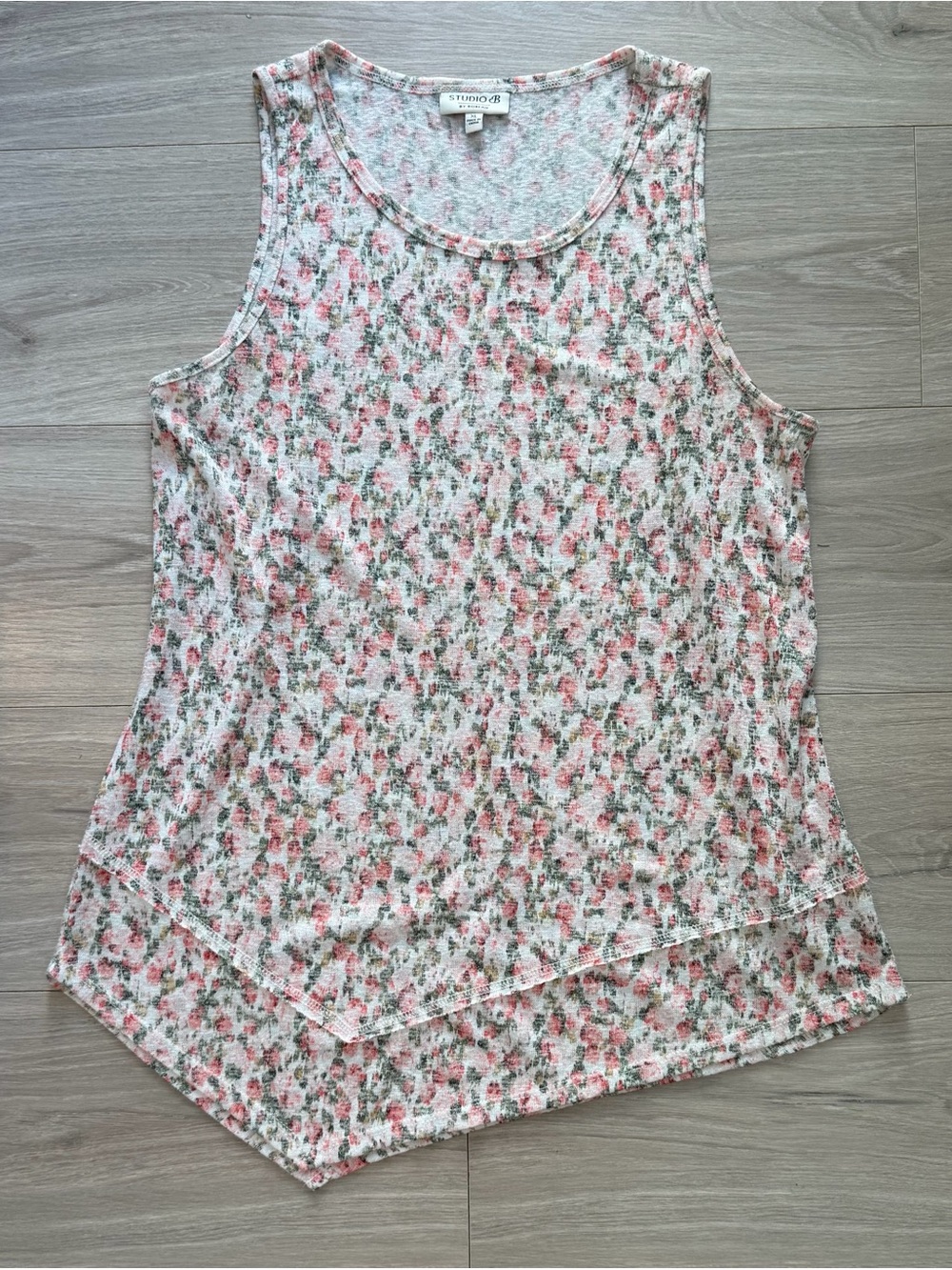 bobeau White Floral Sleeveless Tank with Pink and Green Print